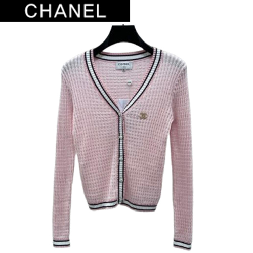 CHANEL-081712 샤넬 핑크 메탈 CC 로고 장식 가디건