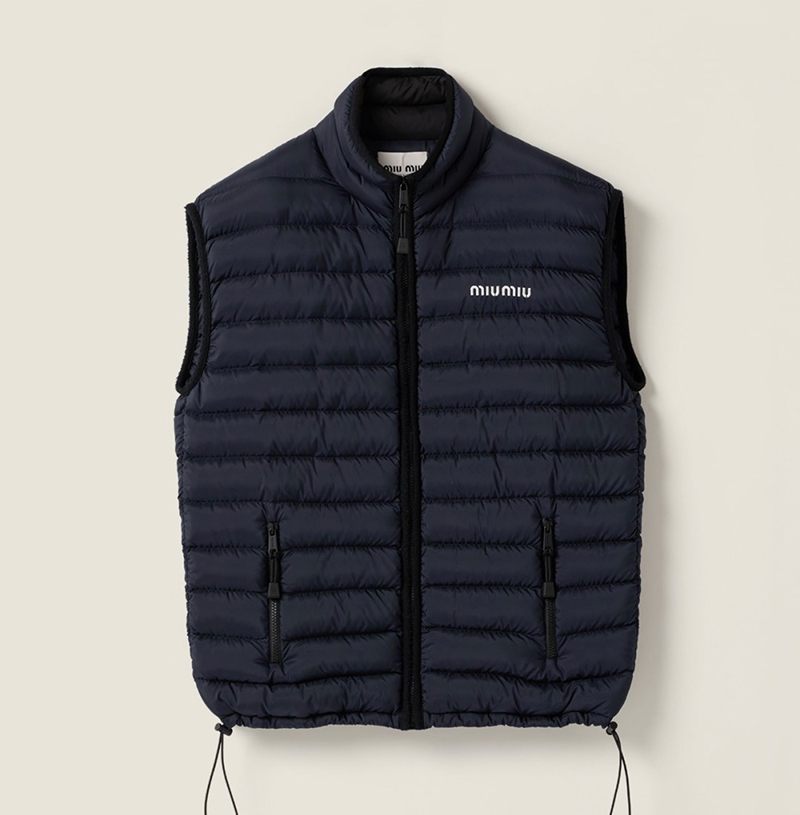 MIUMIU-10271112 미우미우 2025년 신상 경량 패딩 조끼 여성용 오버사이즈(2컬러)